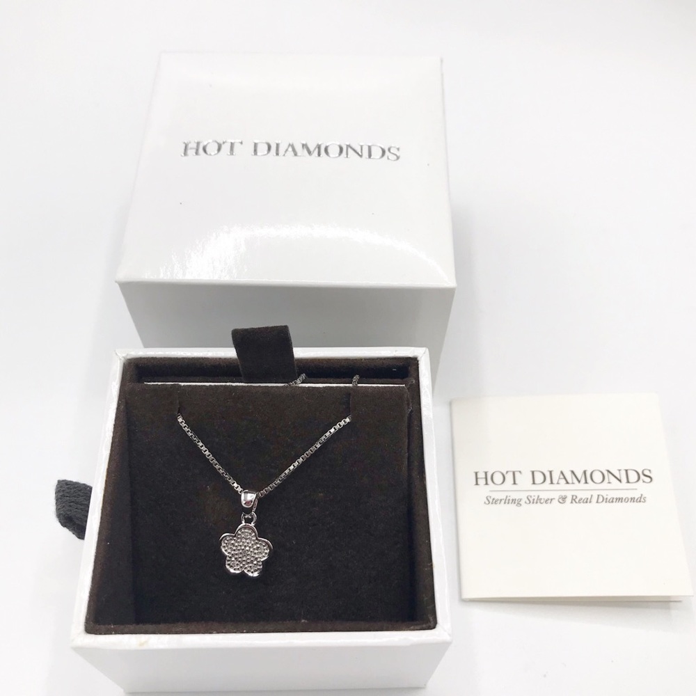 Hot Diamonds Diamond Stargazer Silver Necklace NWT